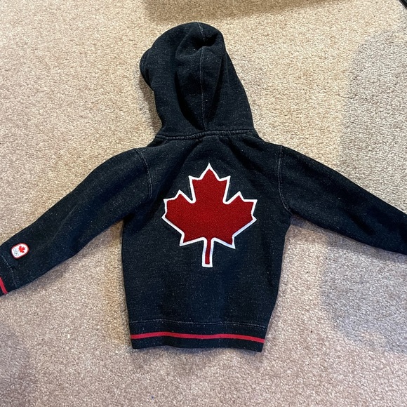 Hudson’s Bay Official Kids Olympic Zip Up Hoodie Sz 3/4 - Picture 4 of 5